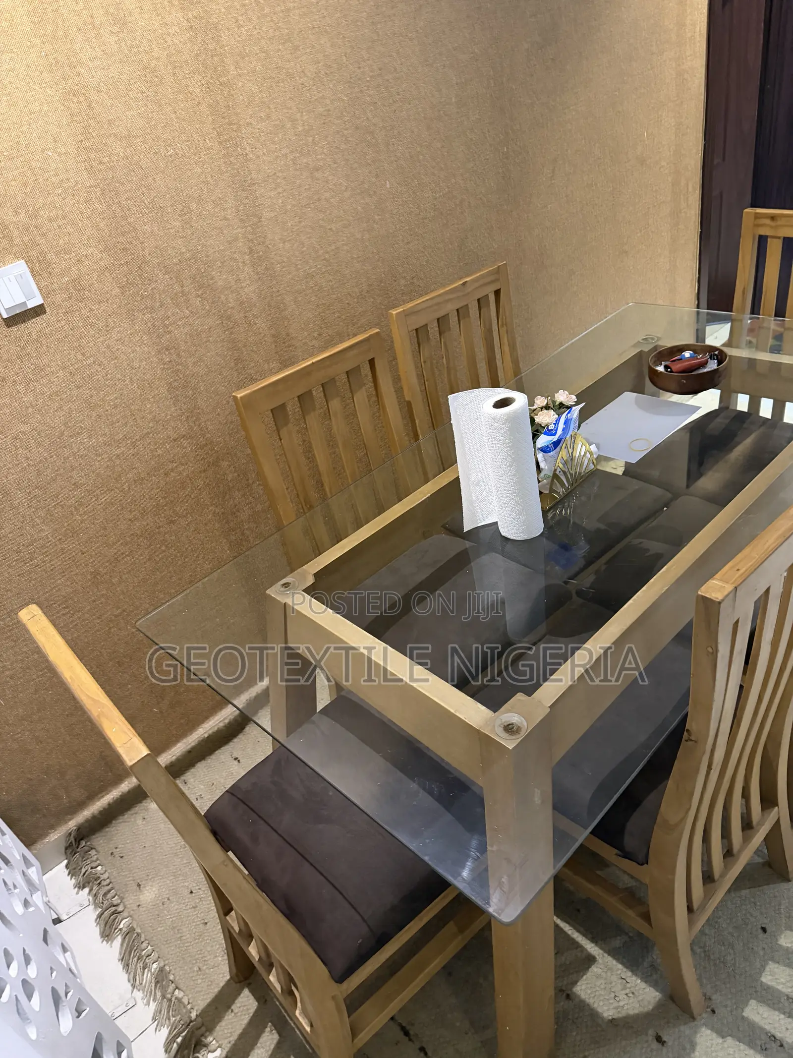 Dinning Table