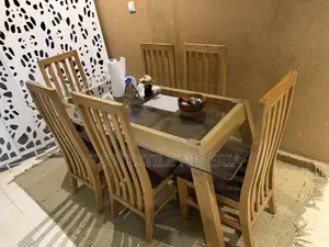 Dinning Table