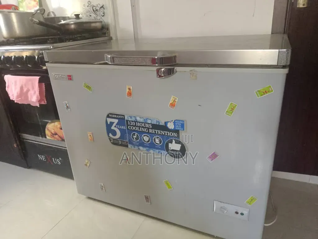 Scanfrost Chest Freezer (215L)