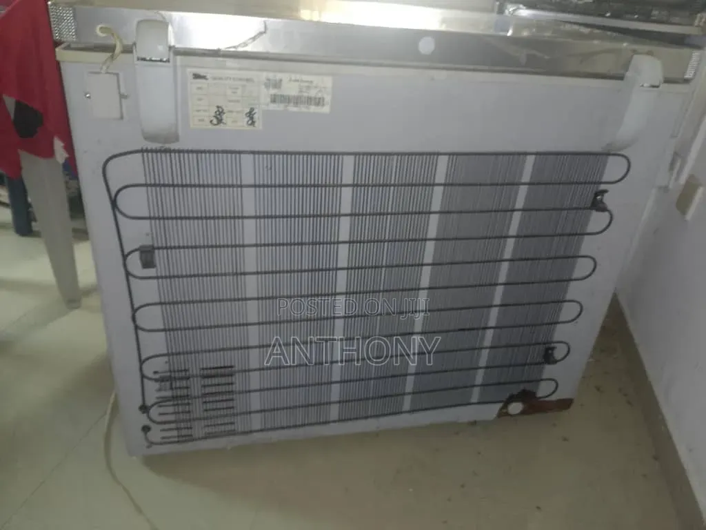 Scanfrost Chest Freezer (215L)