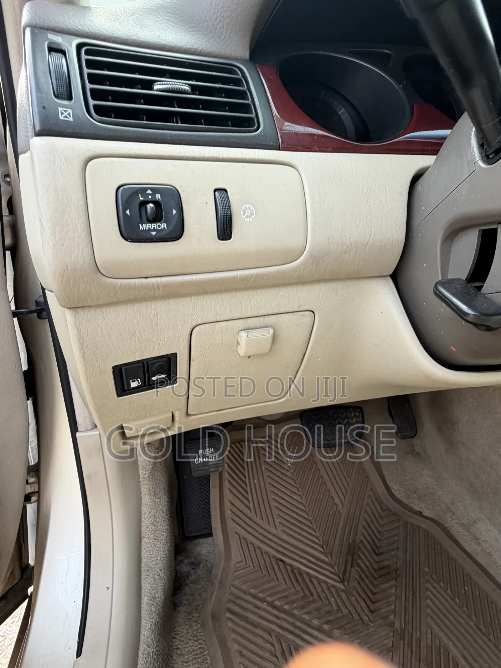 Lexus ES 300 2003 Gold