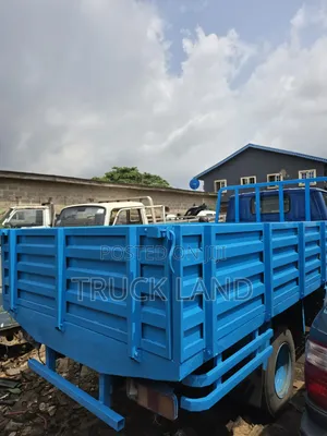 Toyota Dyna 200 Registered 6 Tyres