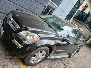 Mercedes-Benz C320 2005 Black