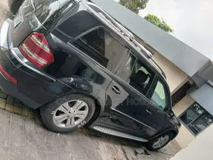 Mercedes-Benz C320 2005 Black