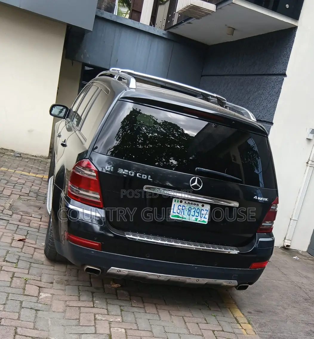 Mercedes-Benz C320 2005 Black