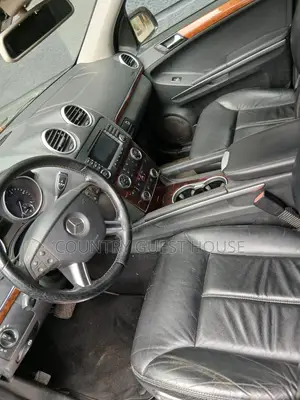 Mercedes-Benz C320 2005 Black