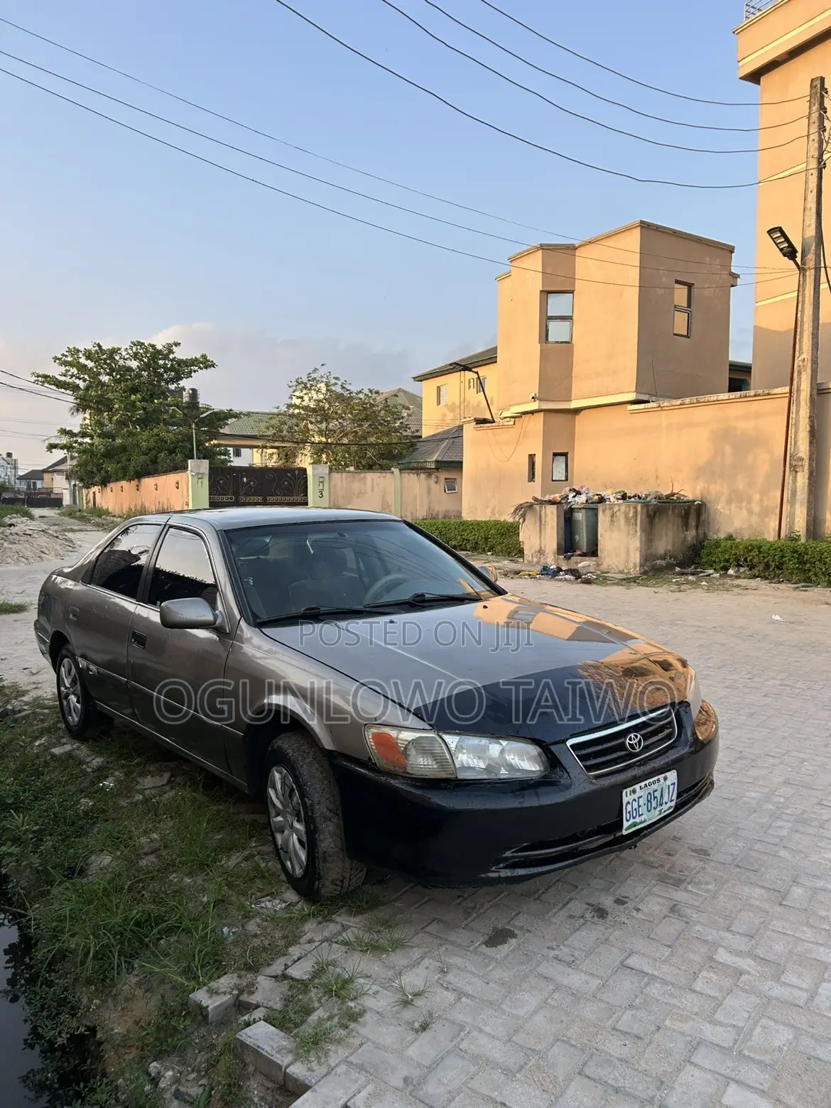 Toyota Camry 2002 Gray