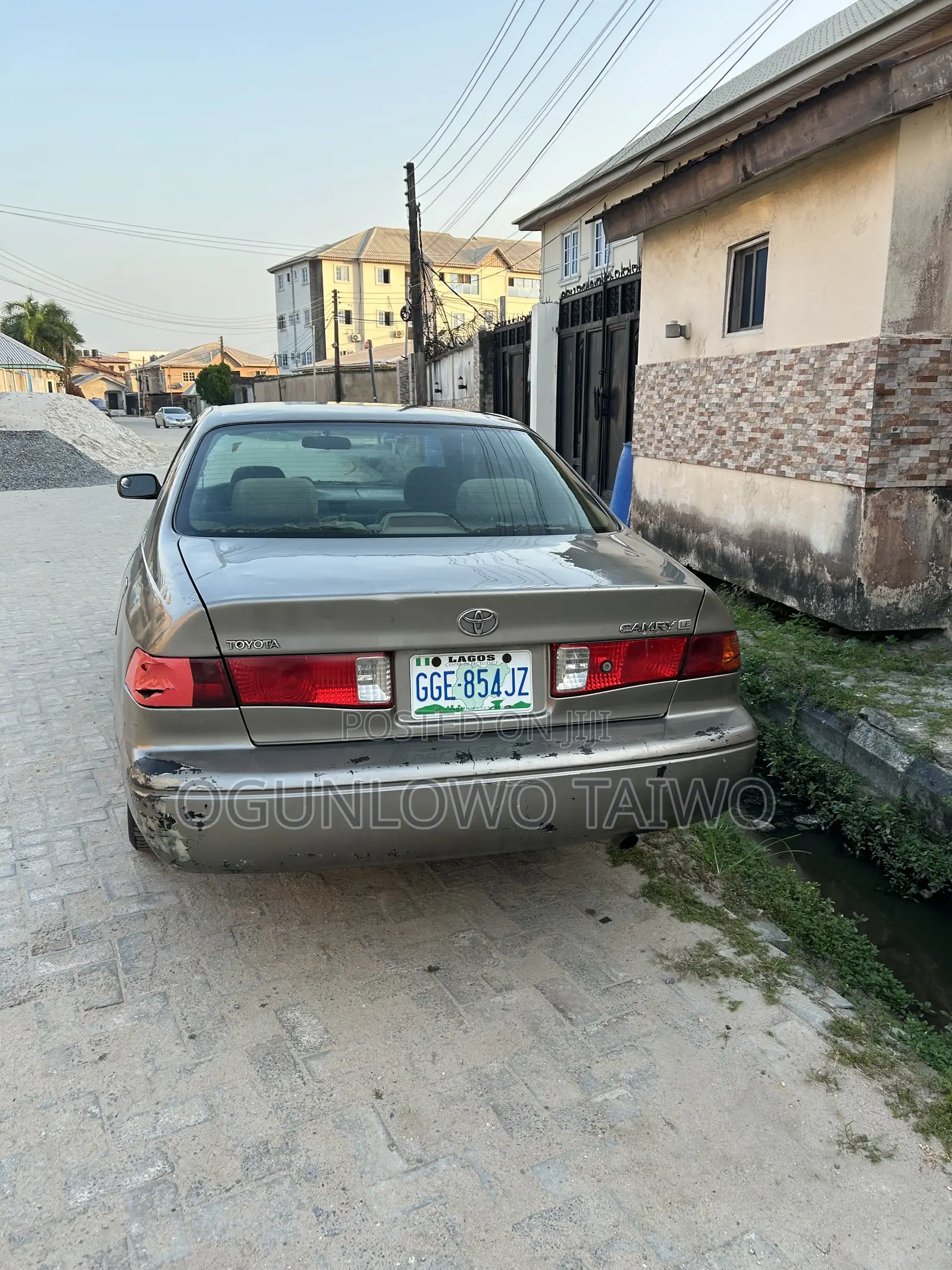 Toyota Camry 2002 Gray