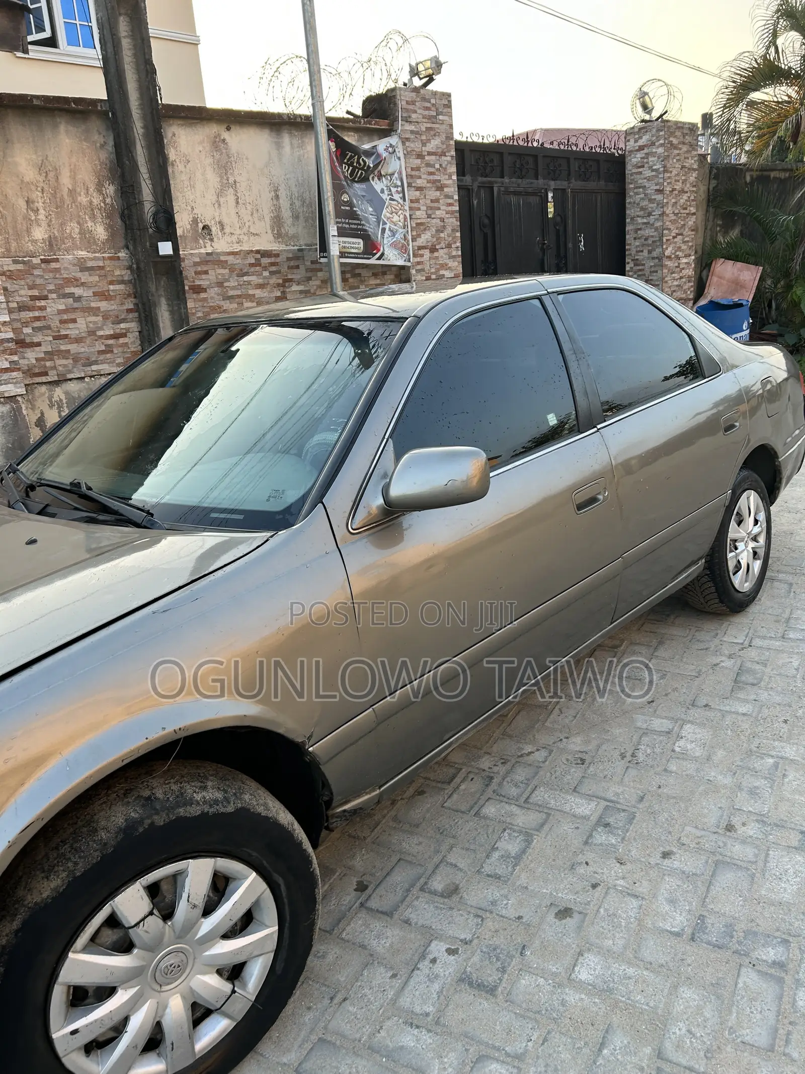 Toyota Camry 2002 Gray