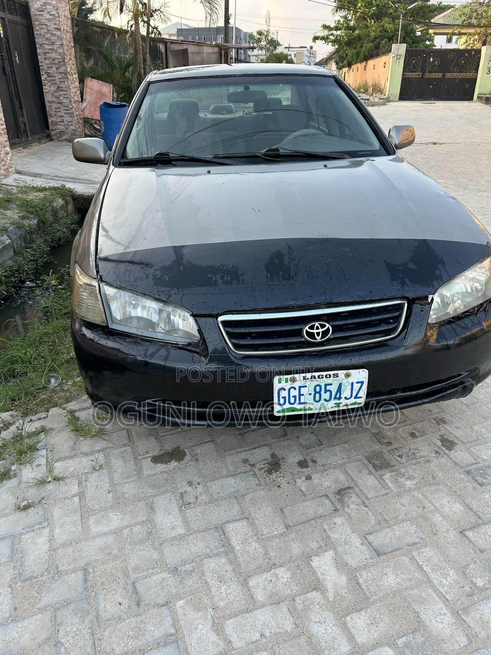 Toyota Camry 2002 Gray