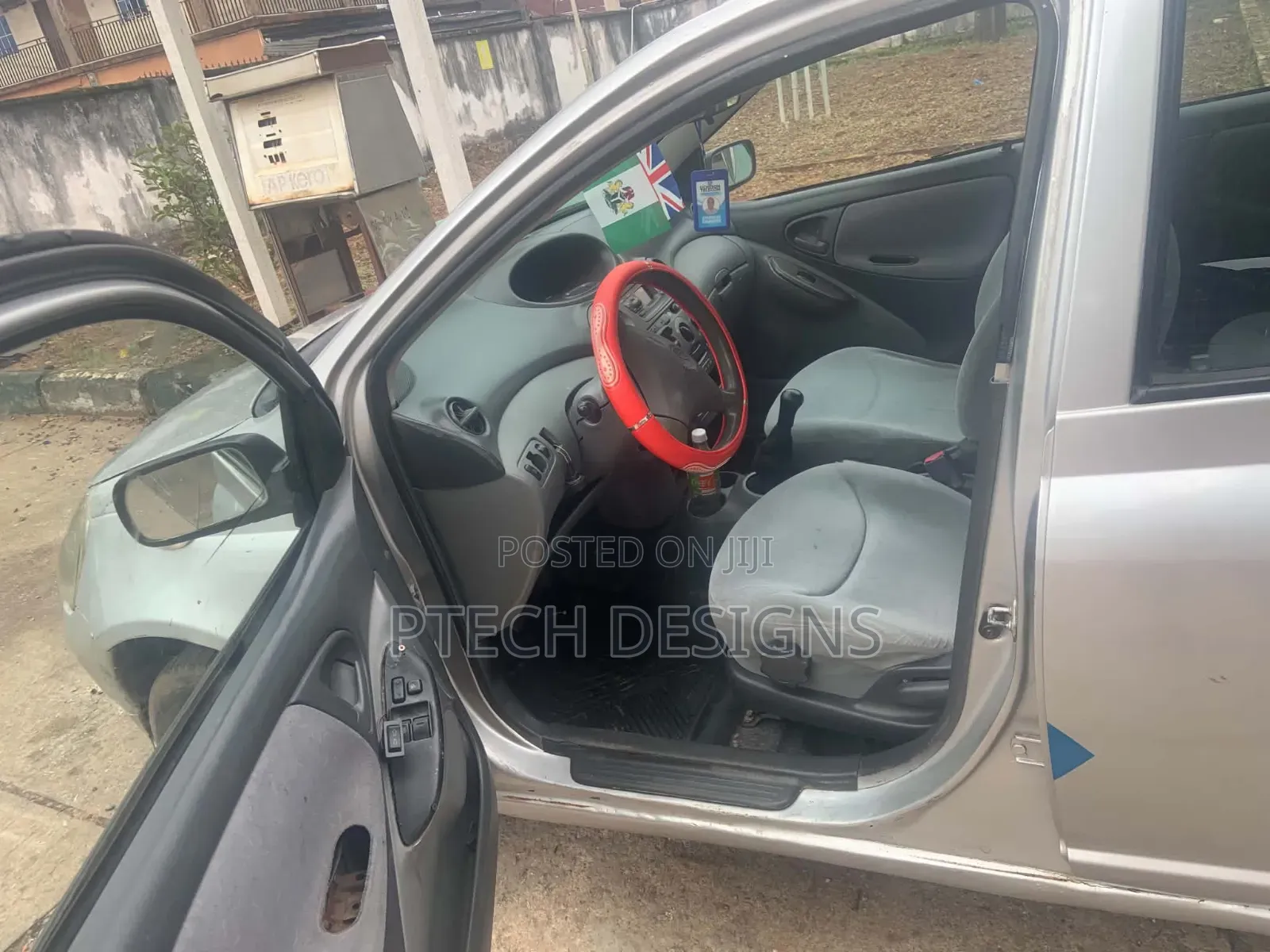 Toyota Yaris 2004 Silver