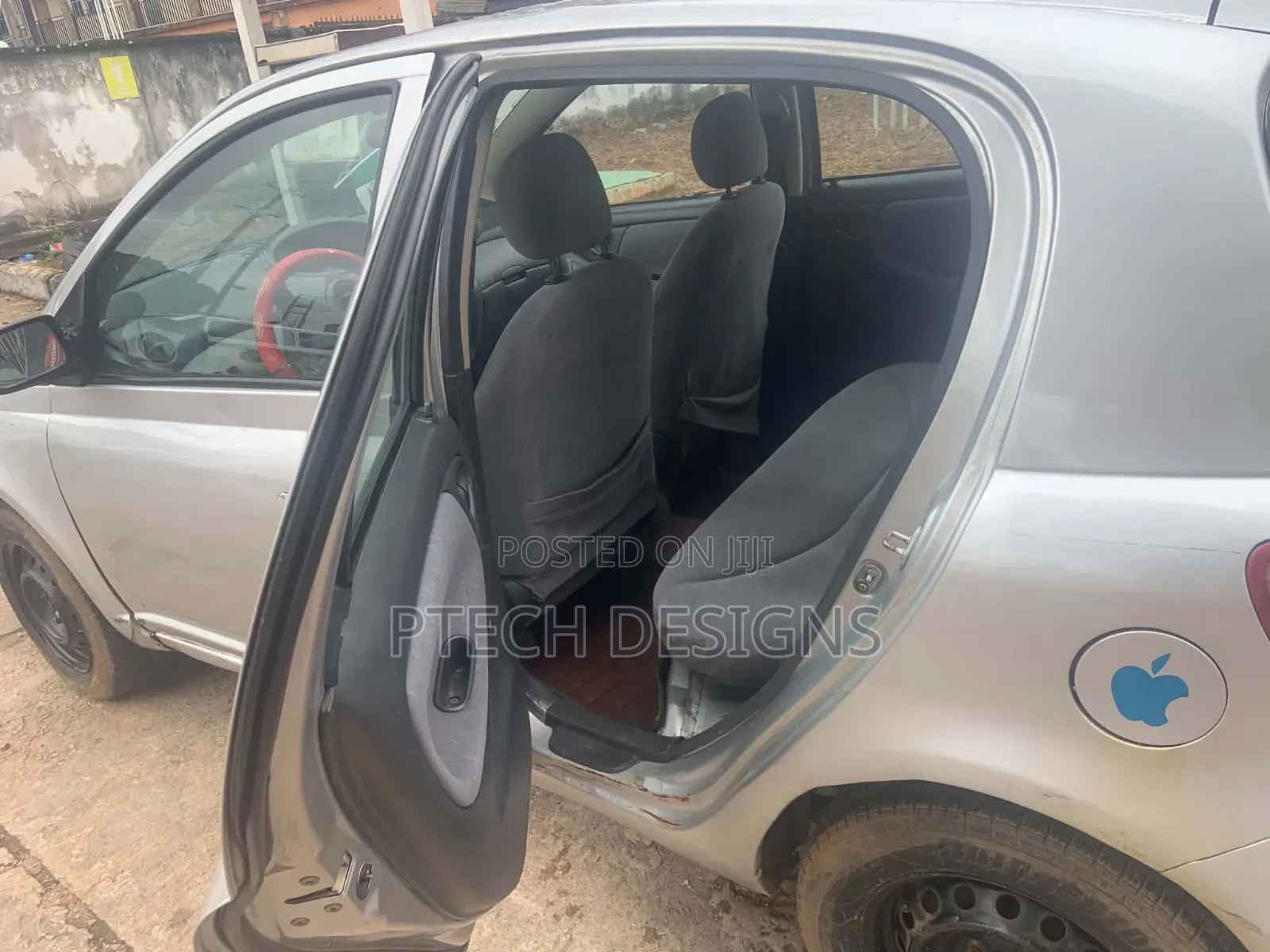 Toyota Yaris 2004 Silver