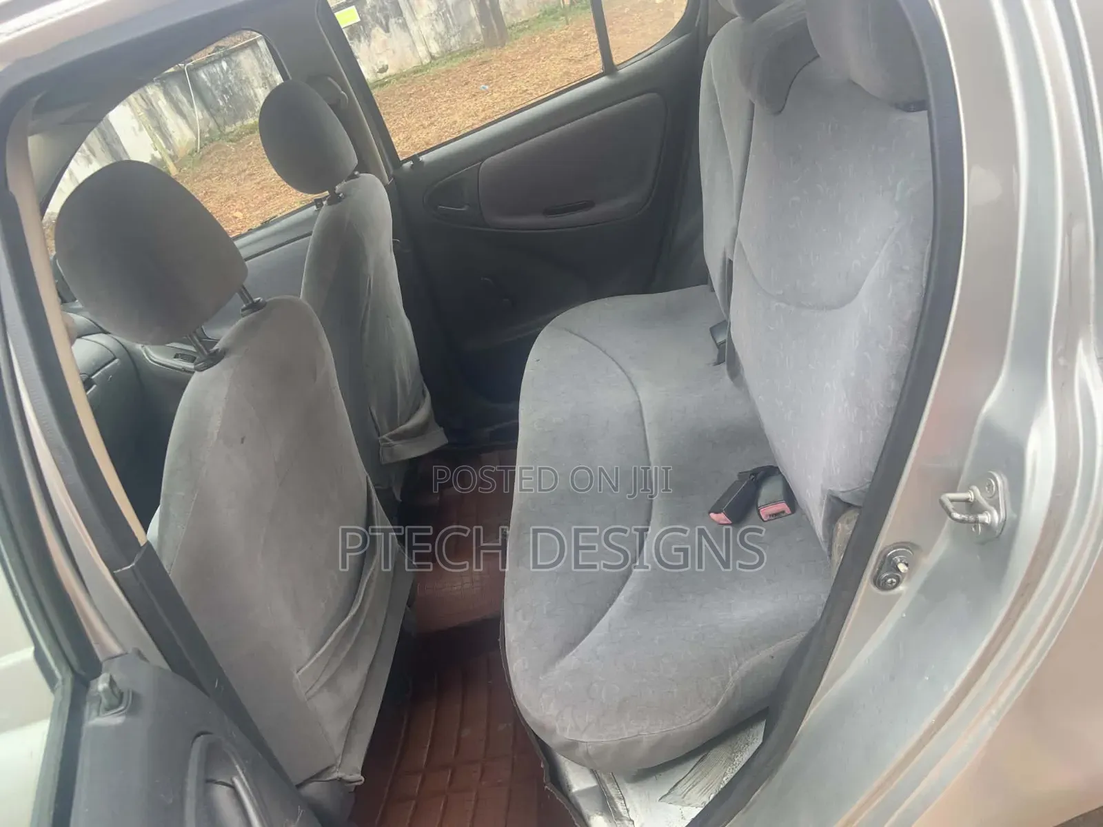 Toyota Yaris 2004 Silver