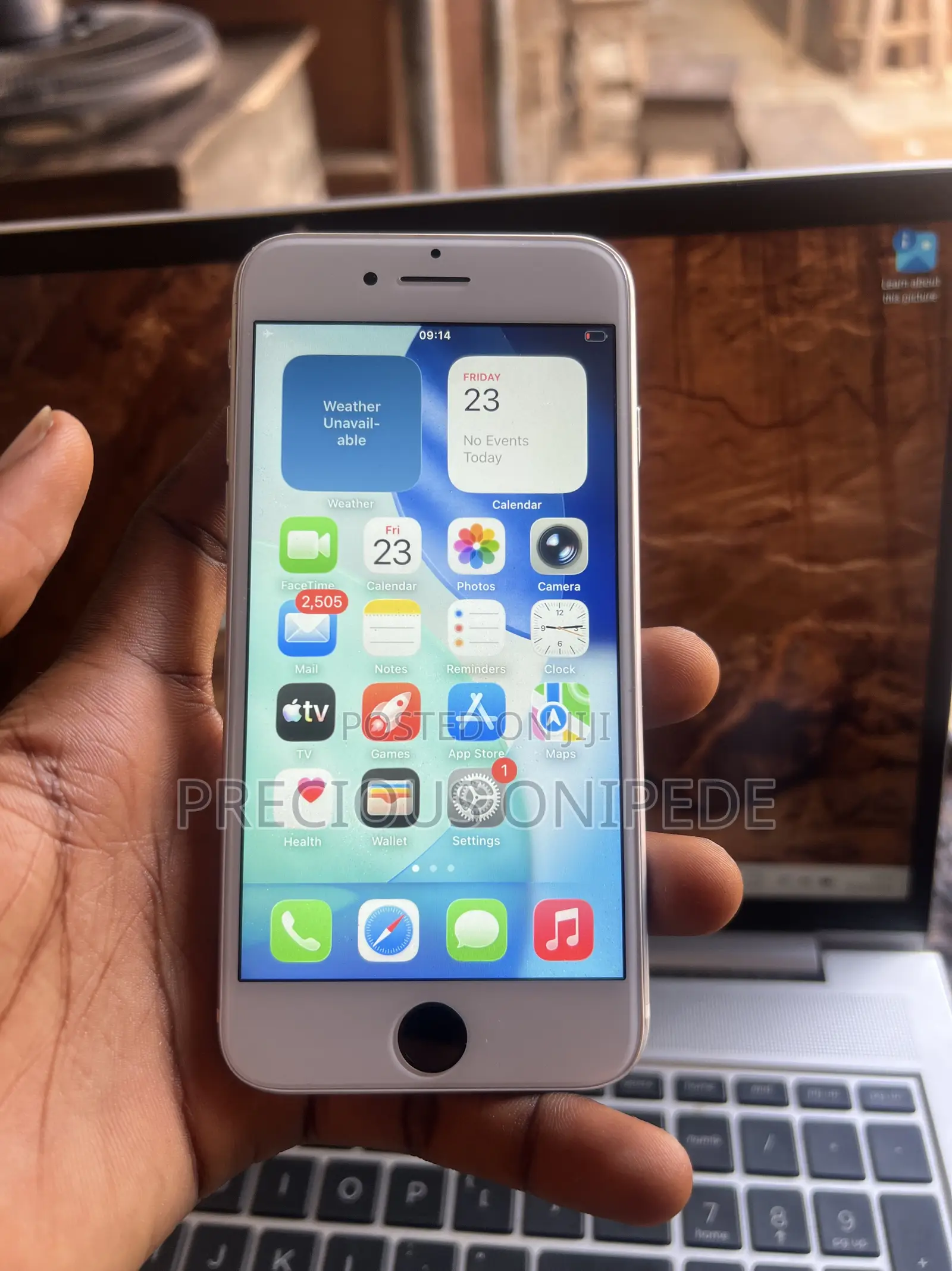 Apple iPhone SE (2020) 64 GB White
