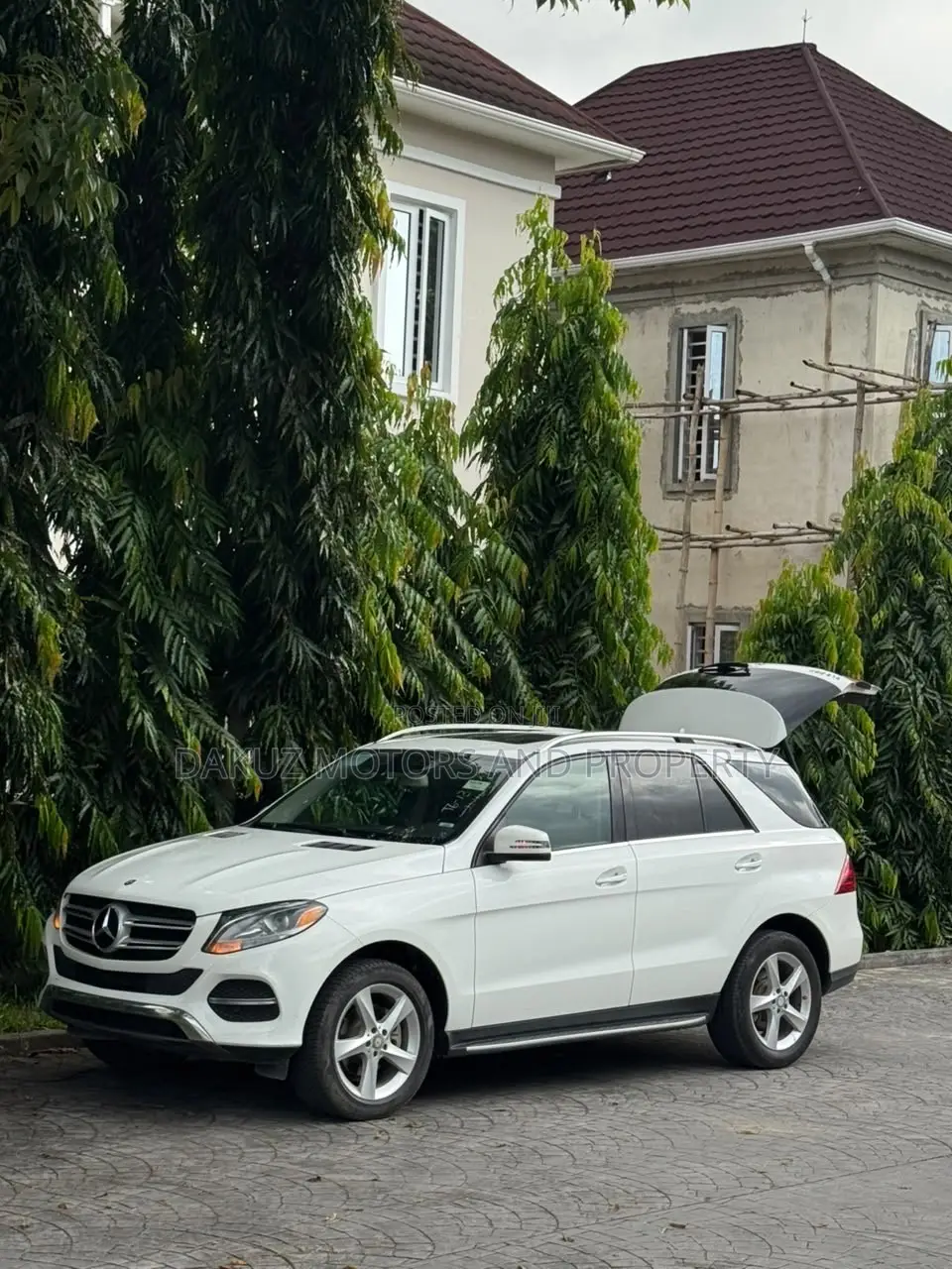 Mercedes-Benz GLE-Class 2017 White