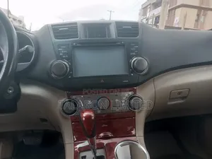 Toyota Highlander 4x4 2008 Red