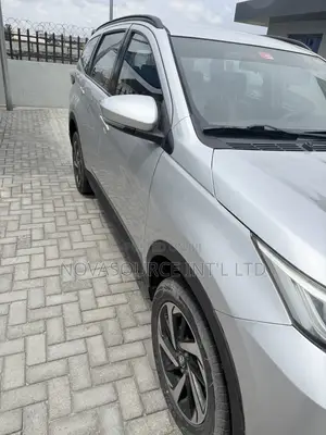 Toyota Rush 2019 Silver