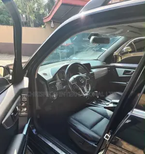 Mercedes-Benz GLK-Class 350 2011 Black