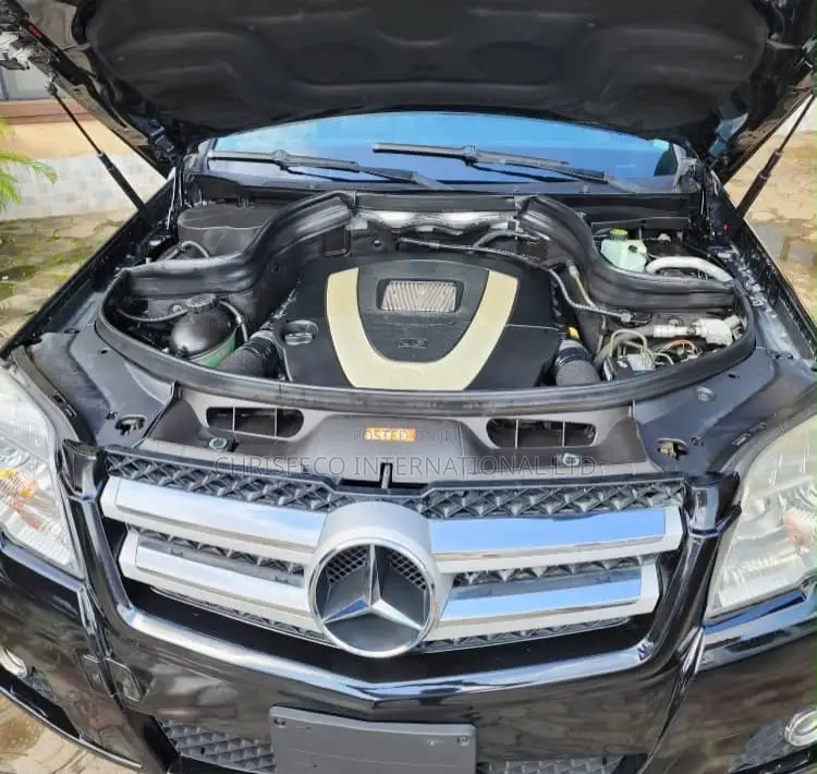 Mercedes-Benz GLK-Class 350 2011 Black