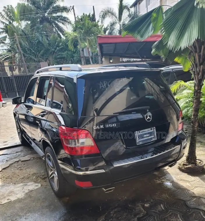 Mercedes-Benz GLK-Class 350 2011 Black