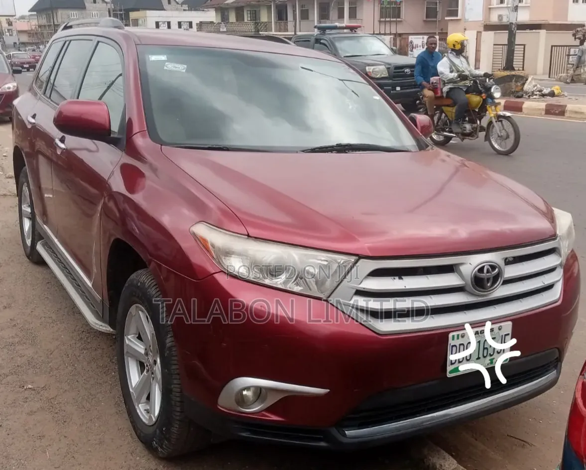 Toyota Highlander 4x4 2008 Red