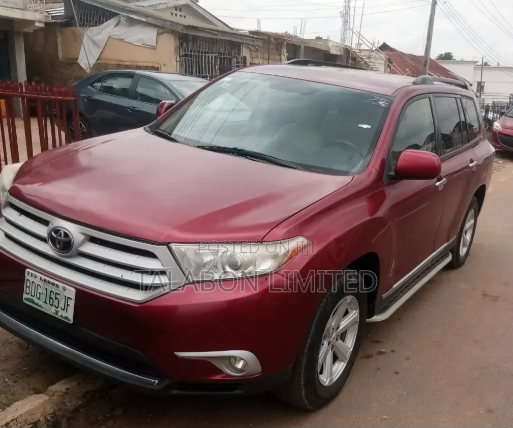 Toyota Highlander 4x4 2008 Red