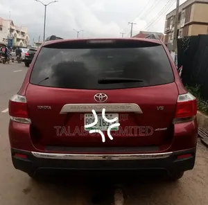 Toyota Highlander 4x4 2008 Red