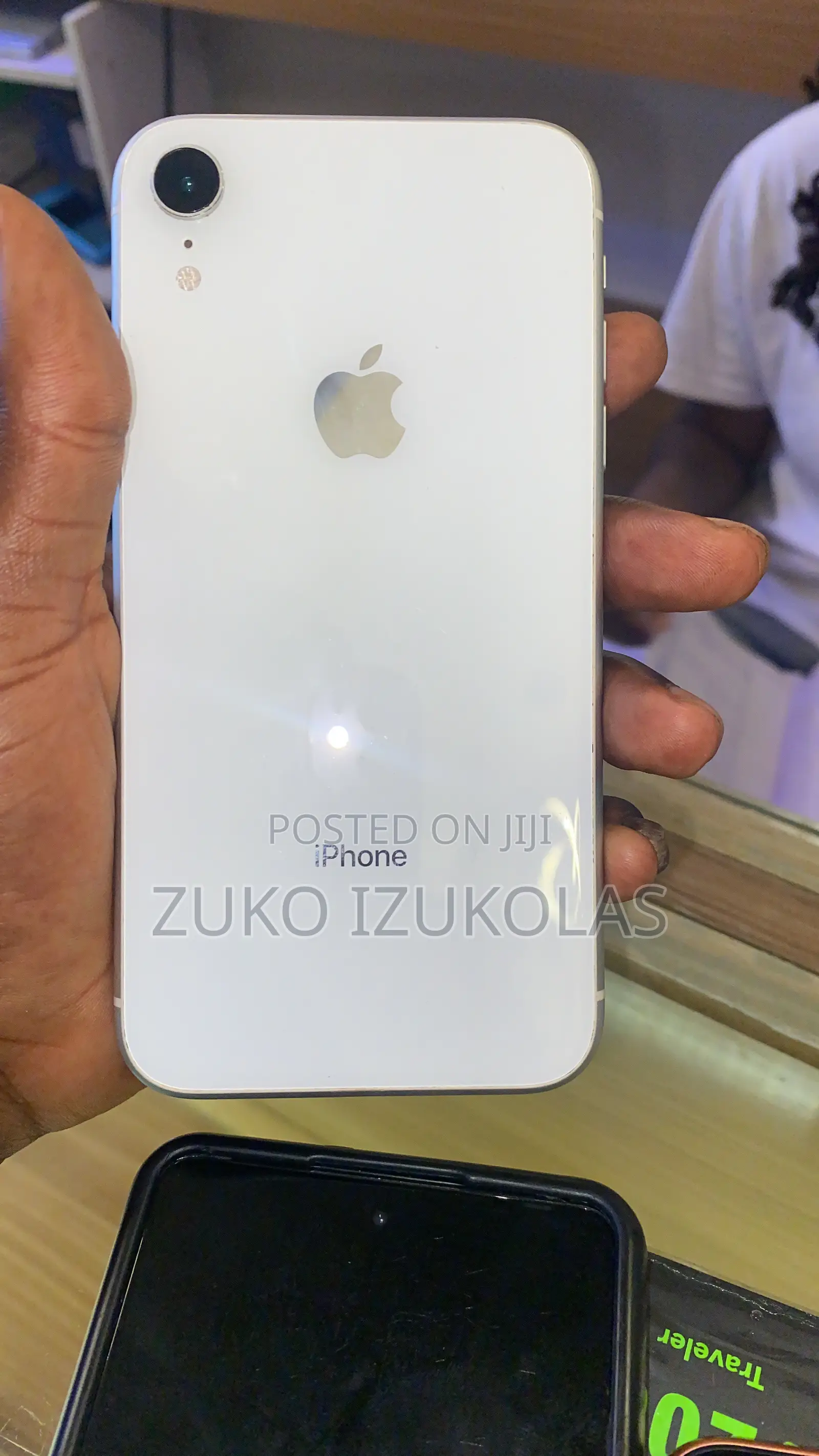 New Apple iPhone 13 128 GB White