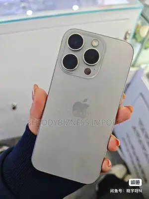 Apple iPhone 15 Pro 128 GB Gray
