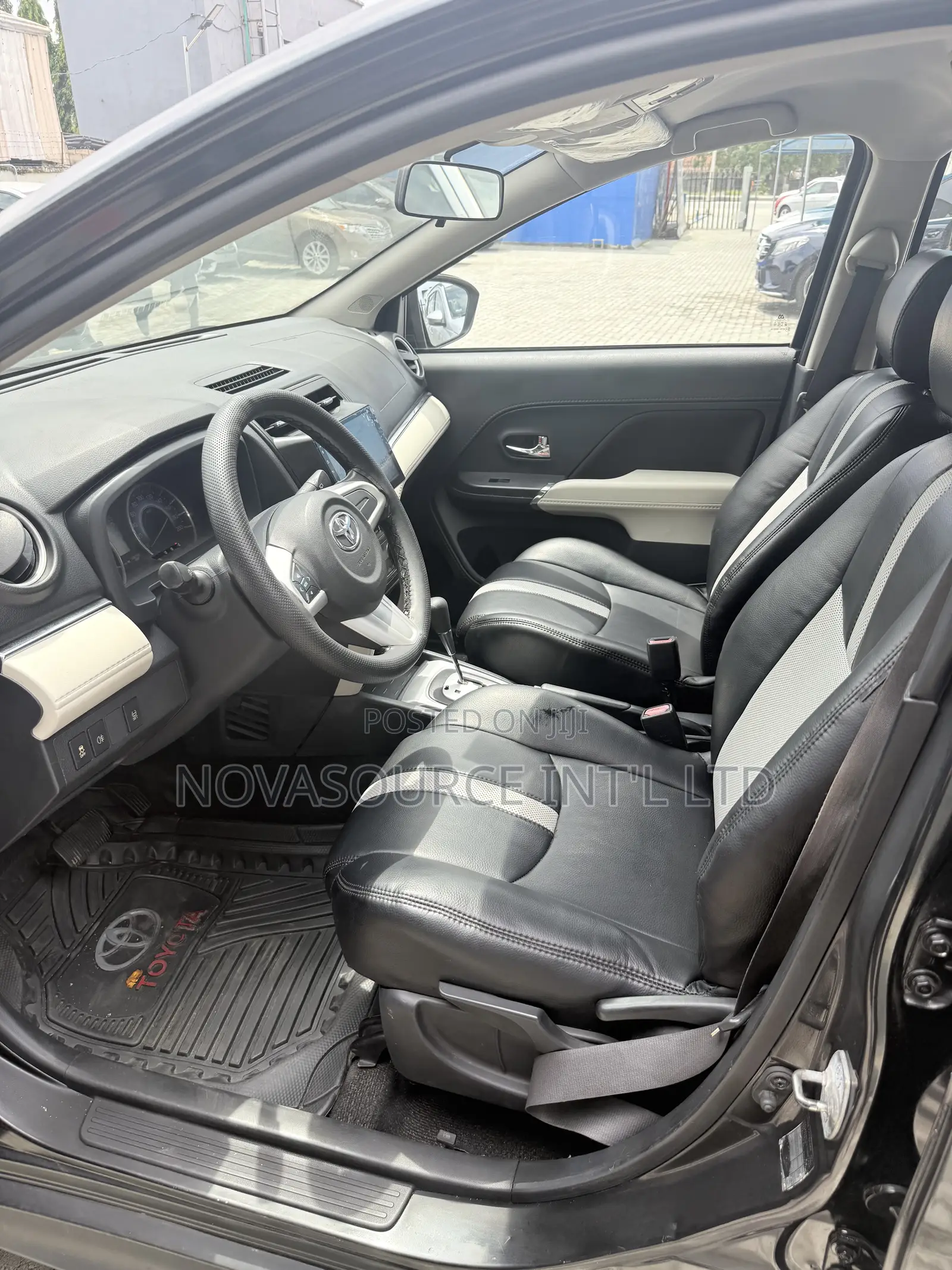 Toyota Rush 2020 Black
