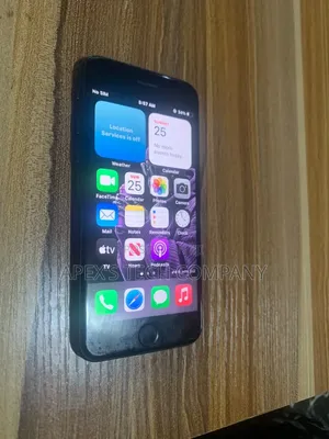 Apple iPhone 7 32 GB Black