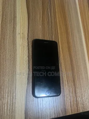 Apple iPhone 7 32 GB Black