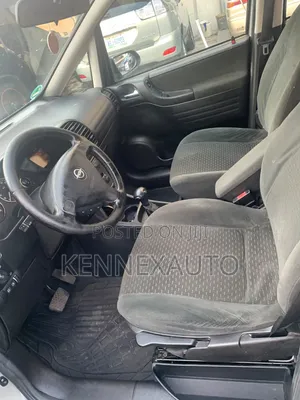 Opel Zafira 2.2 2005 Silver