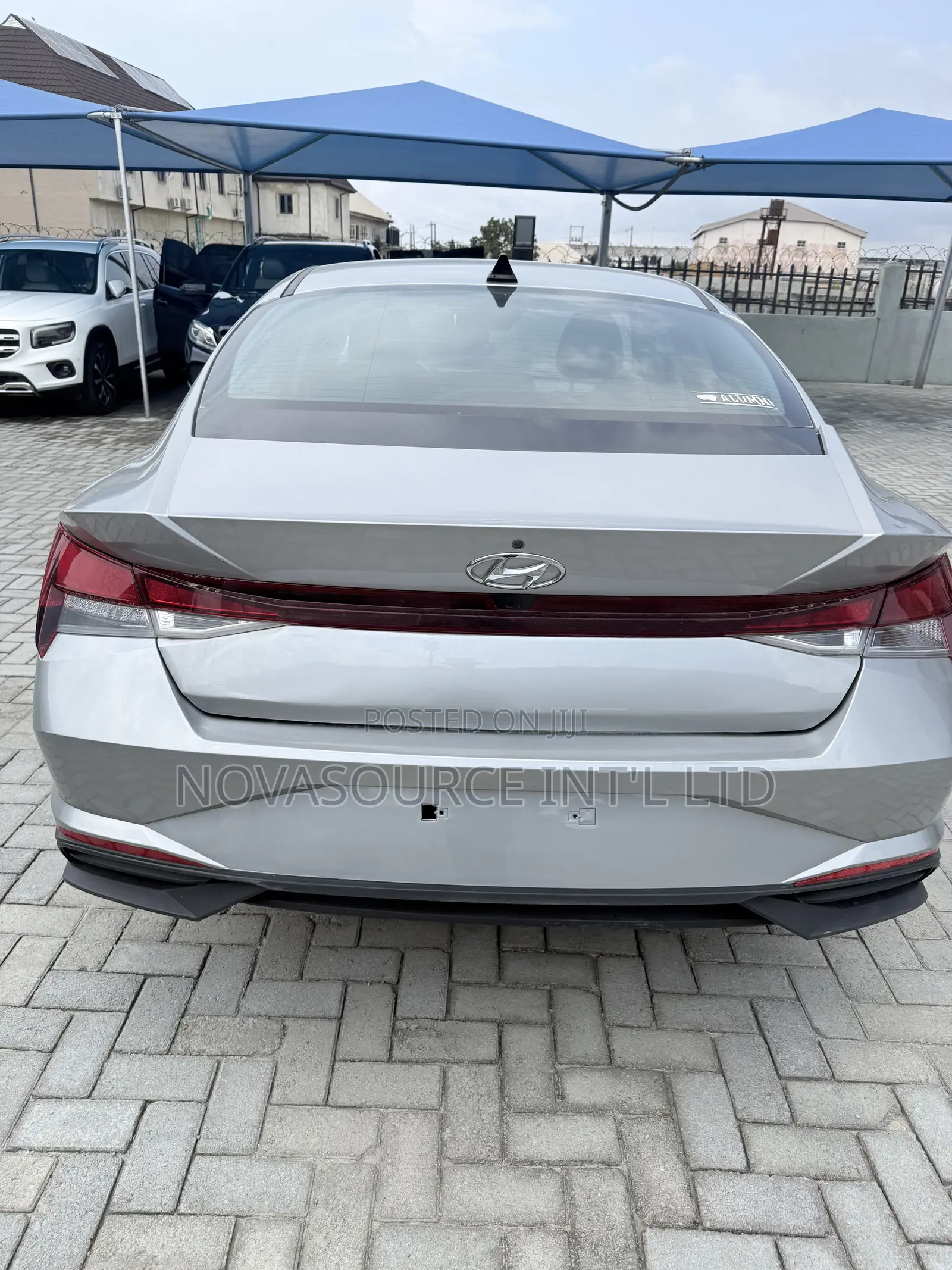 Hyundai Elantra 2022 Silver