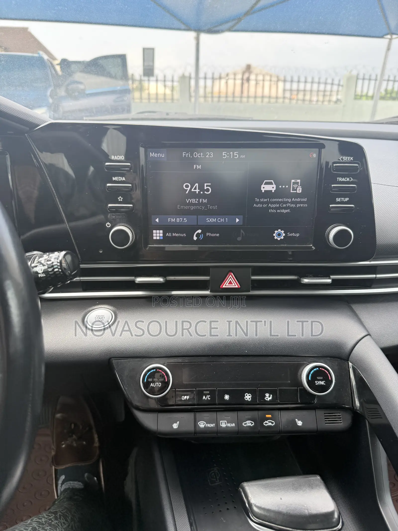 Hyundai Elantra 2022 Silver