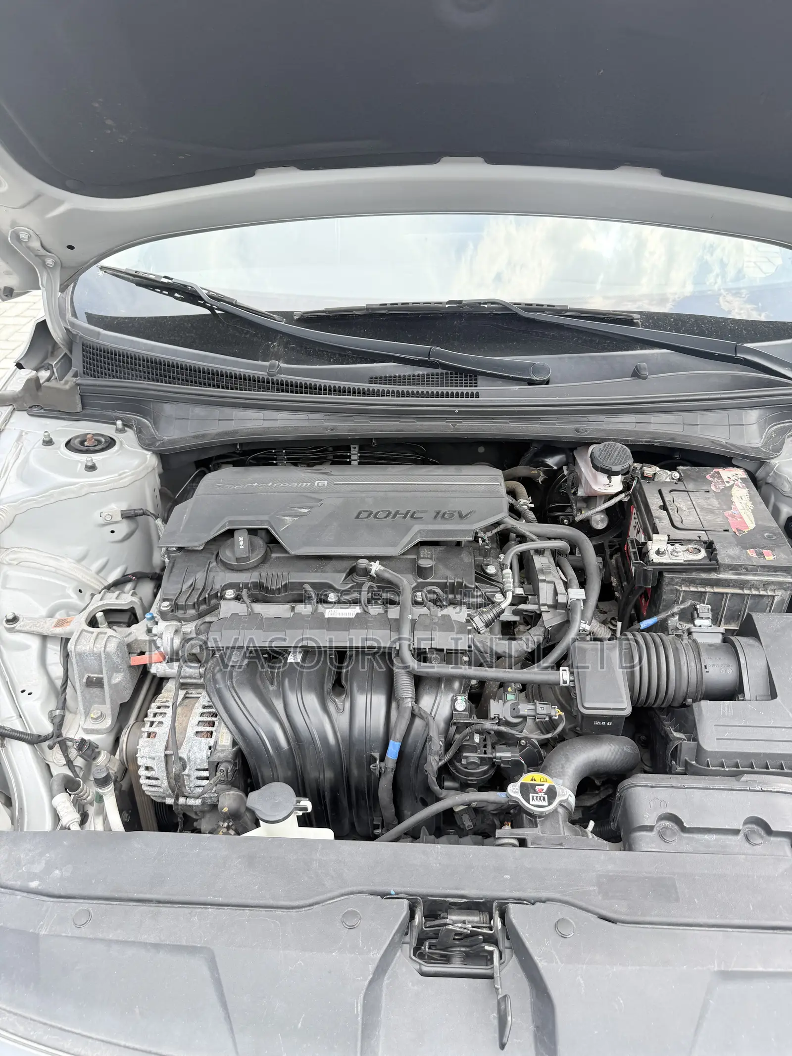 Hyundai Elantra 2022 Silver