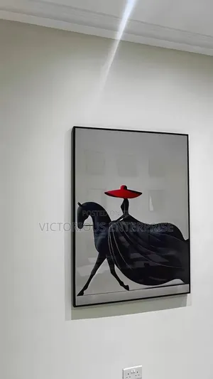 Large Decorative Photo Frames for Modern Interiors