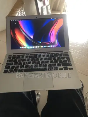 Laptop Apple MacBook Air 2015 8GB Intel Core i7 SSD 128GB