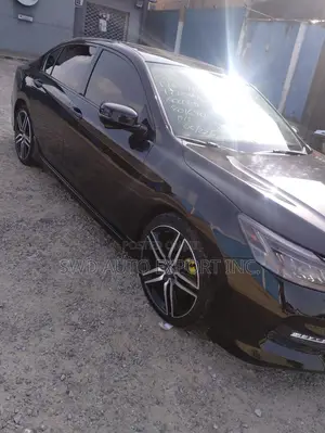 Honda Accord Touring V6 4dr Sedan FWD (3.5L 6cyl 6A) 2017 Black