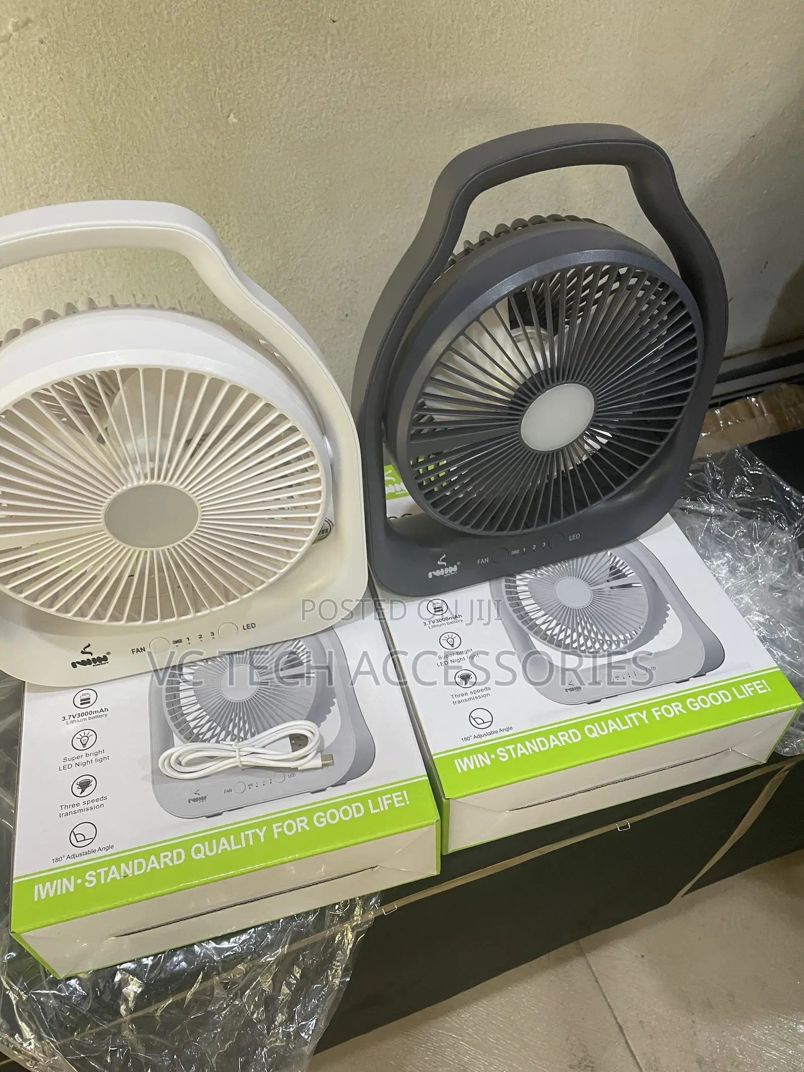 Iwin Desktop Rechargeable Fan