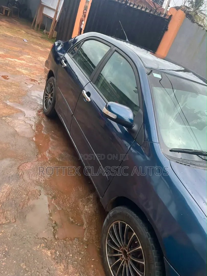 Toyota Corolla 2004 Blue