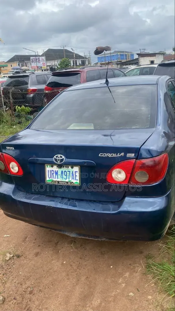 Toyota Corolla 2004 Blue