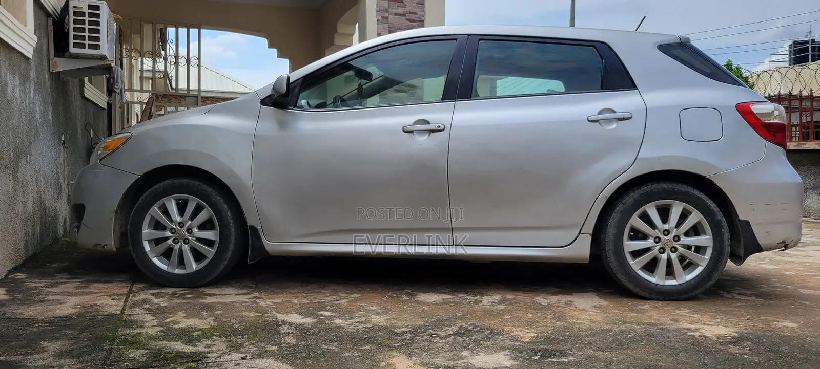 Toyota Matrix 2012 Silver