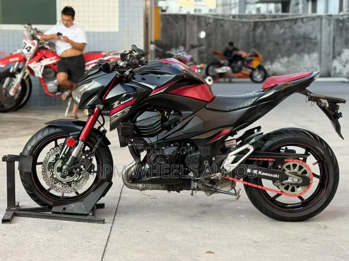 Kawasaki 2016 Red