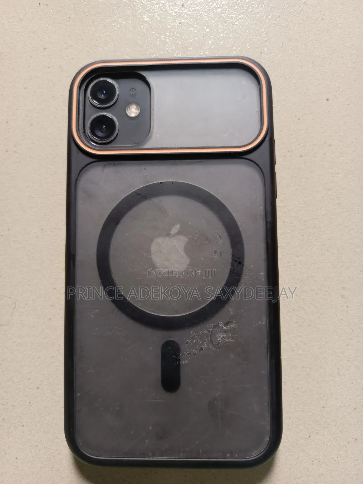 Apple iPhone 11 64 GB Gray