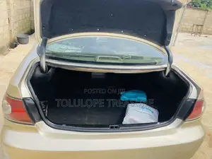 Lexus ES 330 2003 Gold