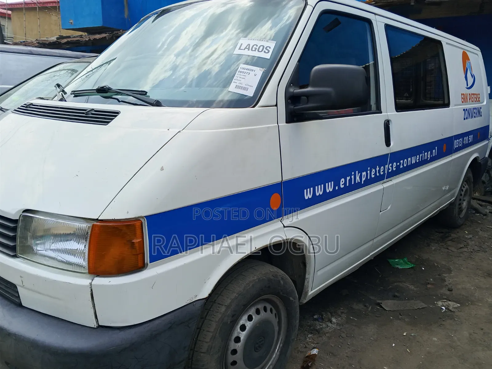 Volkswagen Transporter 2002 White