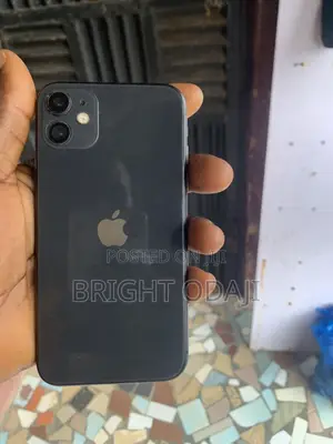 Apple iPhone 11 64 GB Black