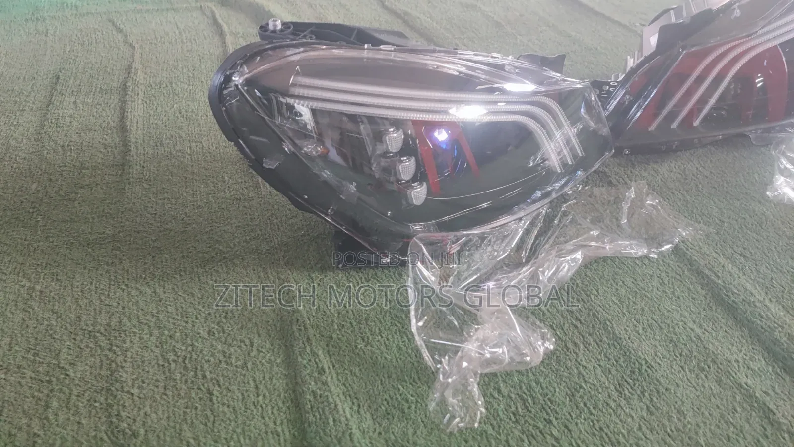 Set Led Head Light C300 2013 Maybatch