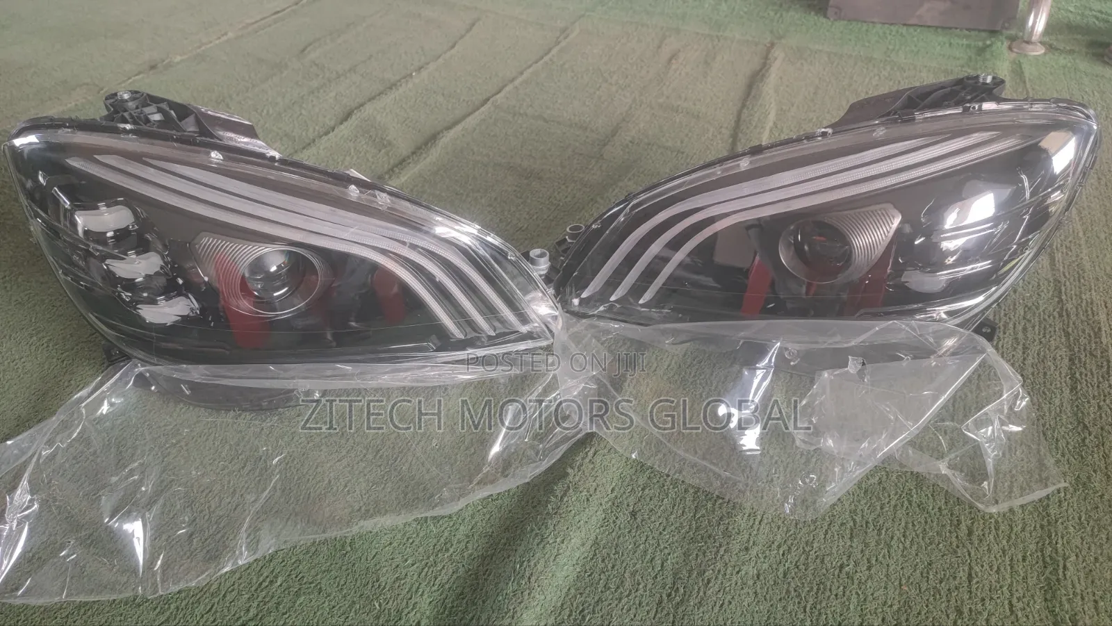 Set Head Light C300 2010 Maybatch